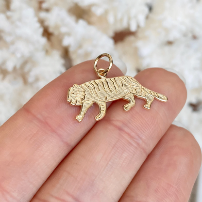 10KT Yellow Gold Prowling Tiger Flat Pendant Charm