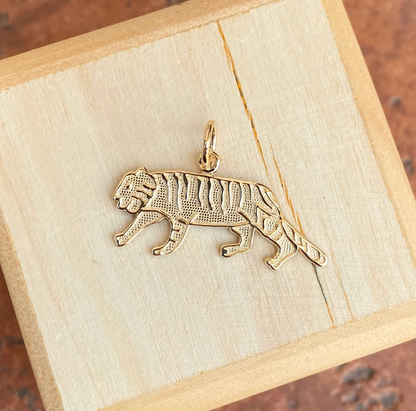 10KT Yellow Gold Prowling Tiger Flat Pendant Charm