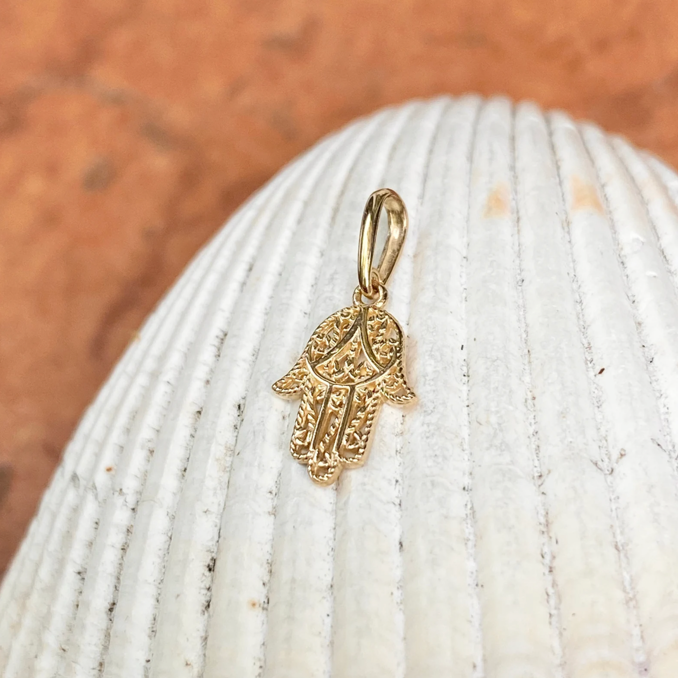 14KT Yellow Gold Filigree Hamsa Mini Pendant Charm