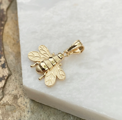 14KT Yellow Gold Detailed Bumble Bee Pendant Charm