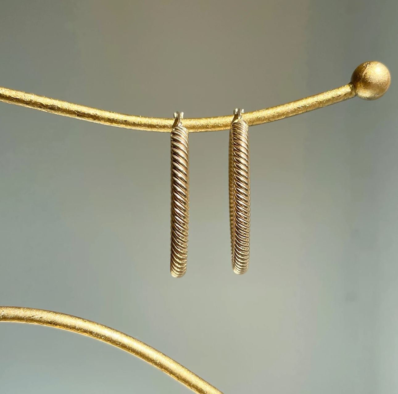 10KT Yellow Gold Twisted Tube Oval Hoop Earrings 39mm