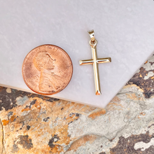 Load image into Gallery viewer, 14KT Yellow Gold Simple Cross Pendant Charm 25mm
