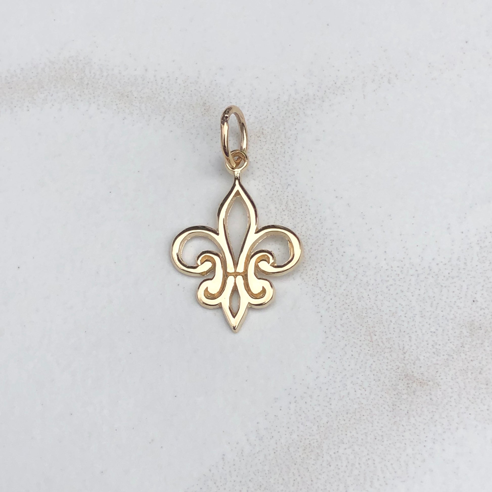 OOO 14KT Yellow Gold Small Cut-Out Fleur de Lis Pendant Charm, OOO 14KT Yellow Gold Small Cut-Out Fleur de Lis Pendant Charm - Legacy Saint Jewelry