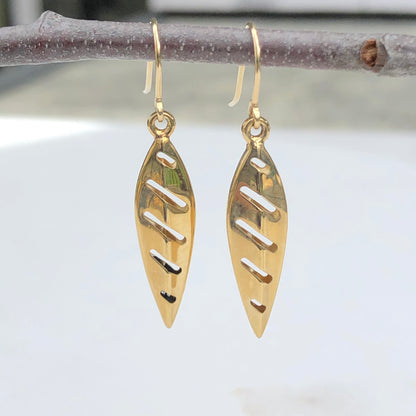 14KT Yellow Gold Teardrop Cut Out Design Earrings, 14KT Yellow Gold Teardrop Cut Out Design Earrings - Legacy Saint Jewelry