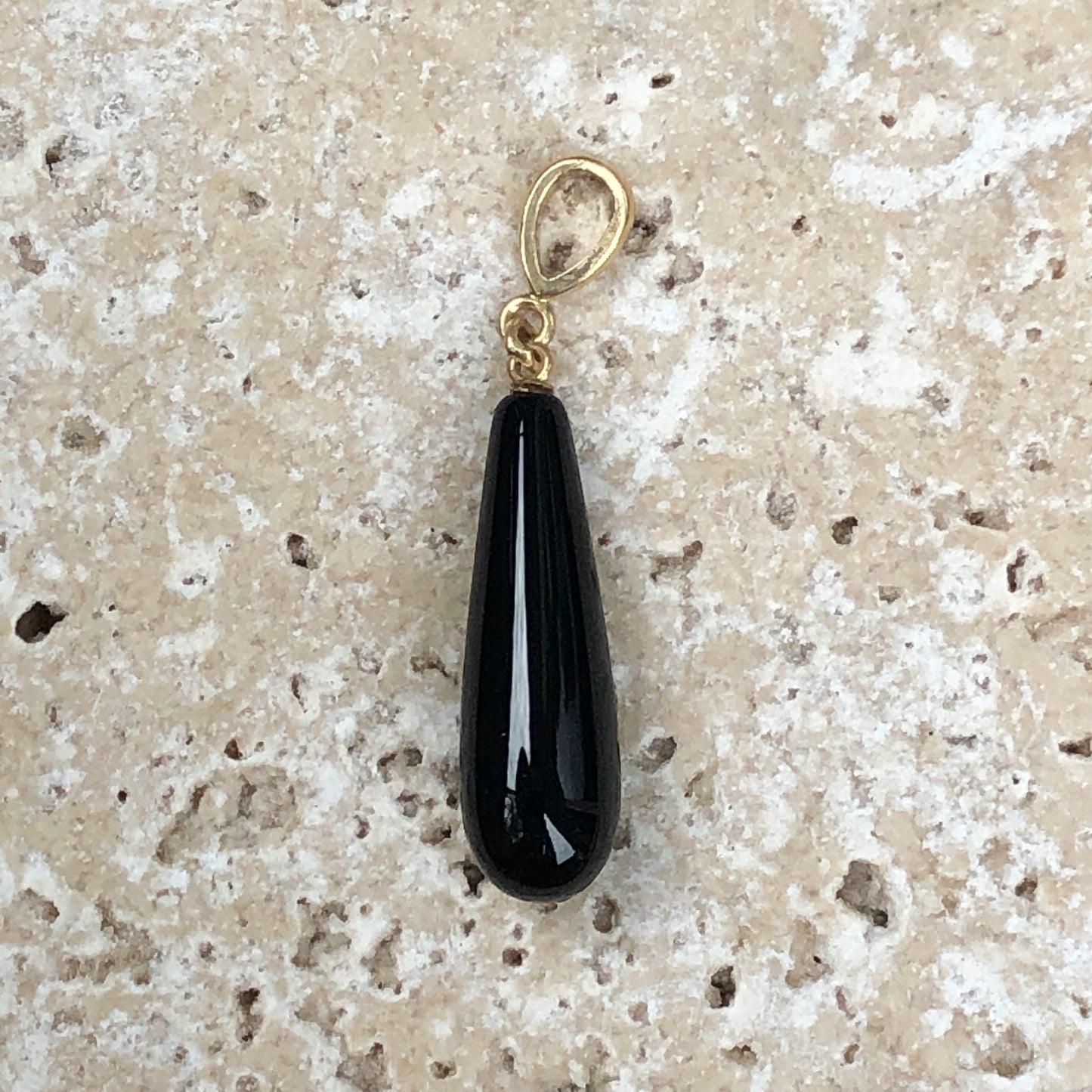 14KT Yellow Gold Black Onyx Teardrop Pendant Charm, 14KT Yellow Gold Black Onyx Teardrop Pendant Charm - Legacy Saint Jewelry