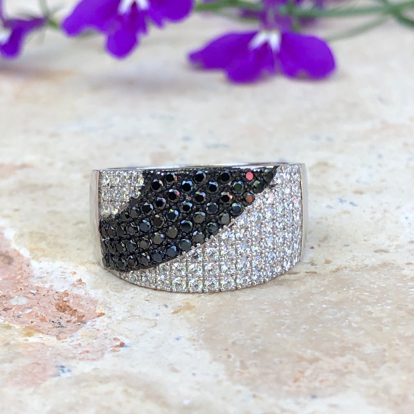 Sterling Silver Black + White CZ Cigar Band Ring Size 8, Sterling Silver Black + White CZ Cigar Band Ring Size 8 - Legacy Saint Jewelry