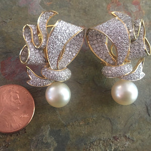 Estate 18KT Yellow Gold Ribbon Design Pave Diamond + South Sea Pearl Earrings - Legacy Saint Jewelry